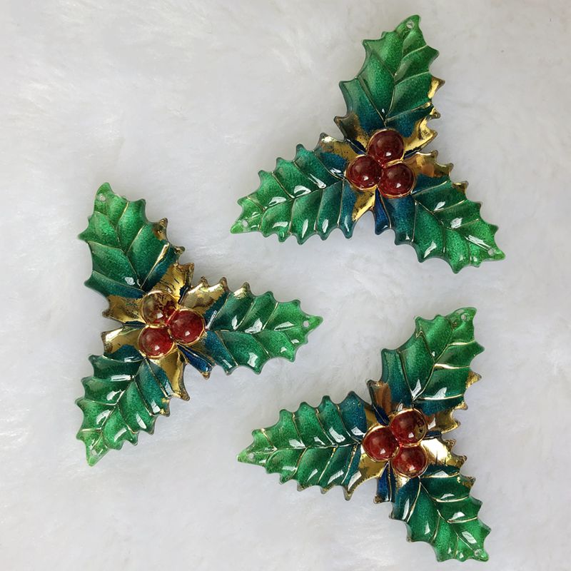 8PCS 40x41mm Resin Christmas L - Embellishment Glue Craft review and price