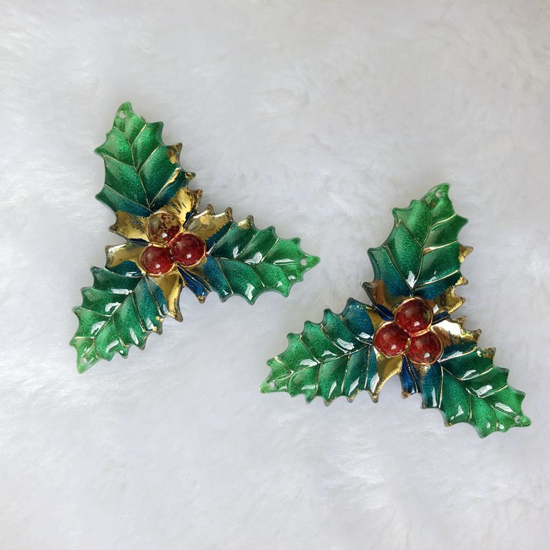 8PCS 40x41mm Resin Christmas L - Embellishment Glue Craft review and price